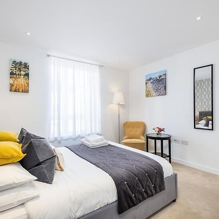 Silver Apartment Kew Bridge London Dış mekan fotoğraf