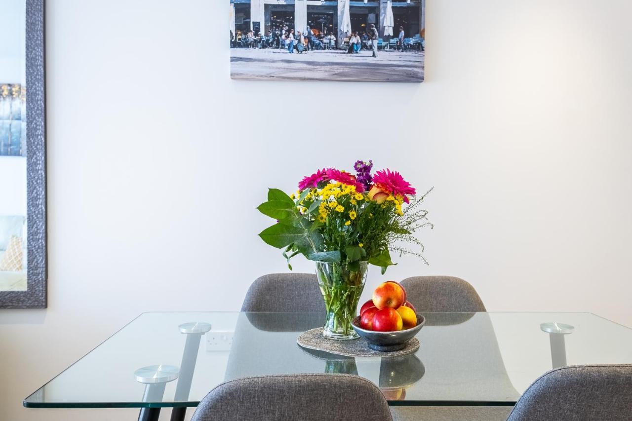 Silver Apartment Kew Bridge London Dış mekan fotoğraf